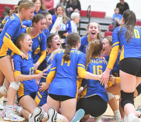 Ripon Christian-West Valley girls volleyball