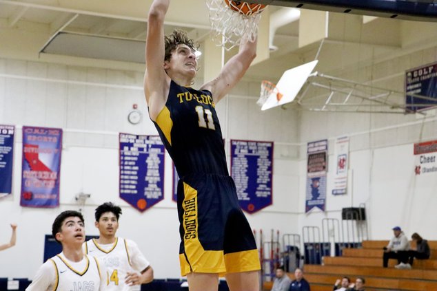 Turlock boys bball 1