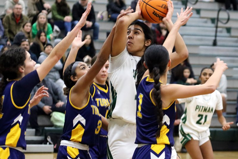 Pitman girls basketball 3