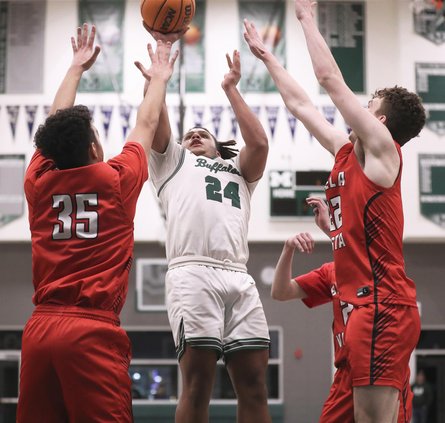 Bella Vista-Manteca boys basketball