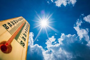 HIGH HEAT GRAPHIC