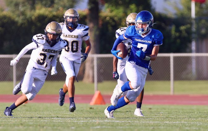 Sierra-Central Catholic frosh football
