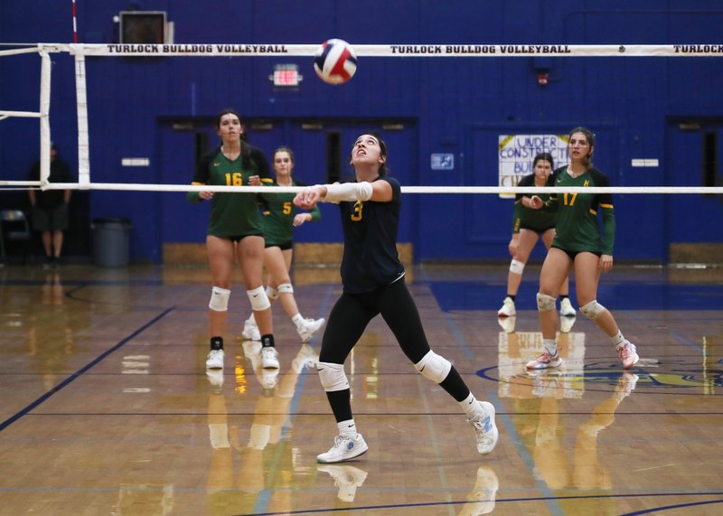Turlock volleyball 2