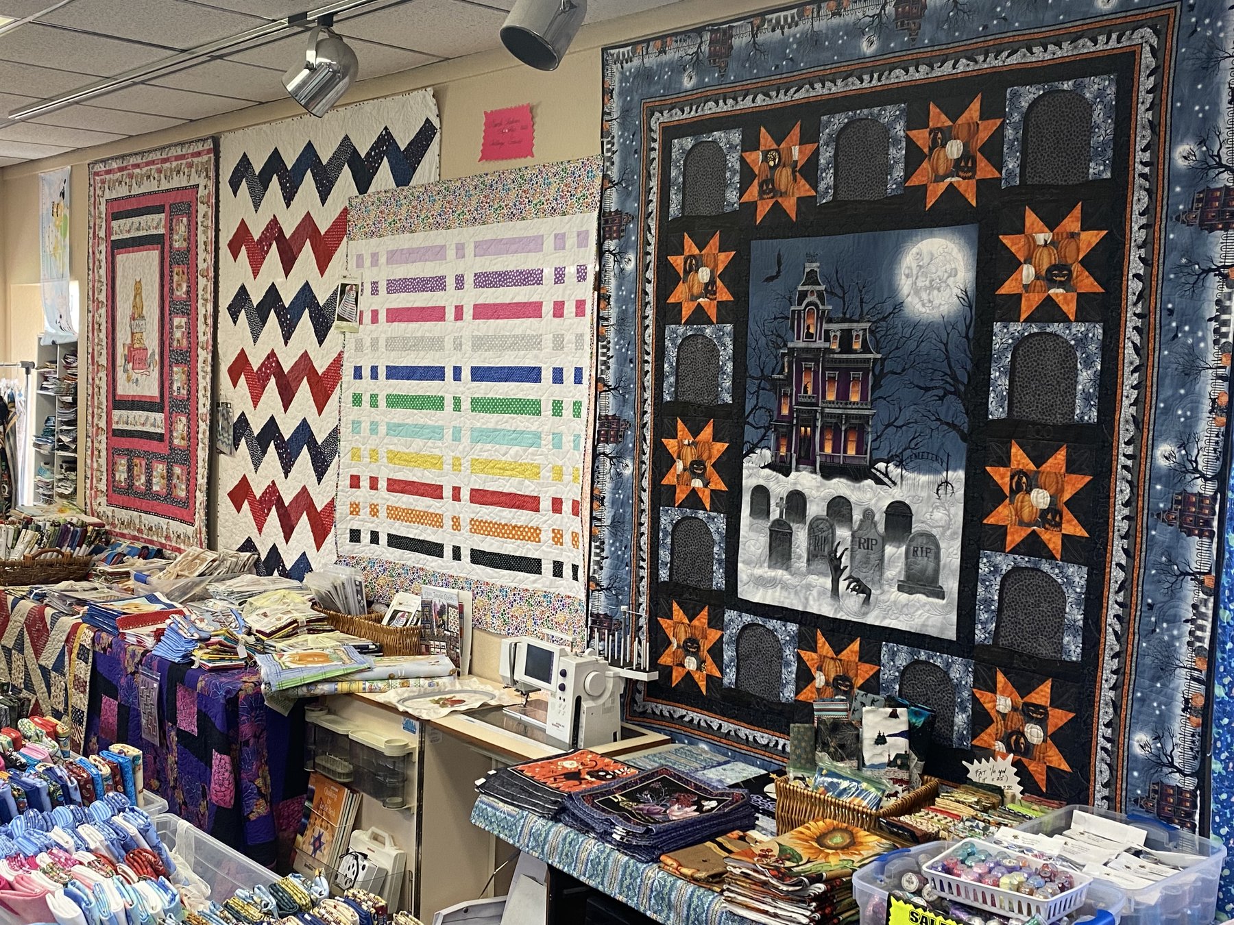 Lilly Pad Sewing Marks Two Decades In Business Oakdale Leader