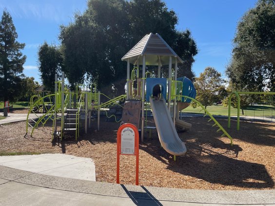 diamond oaks playground