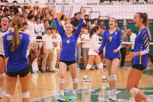 Ripon Christian-Archie Williams girls volleyball