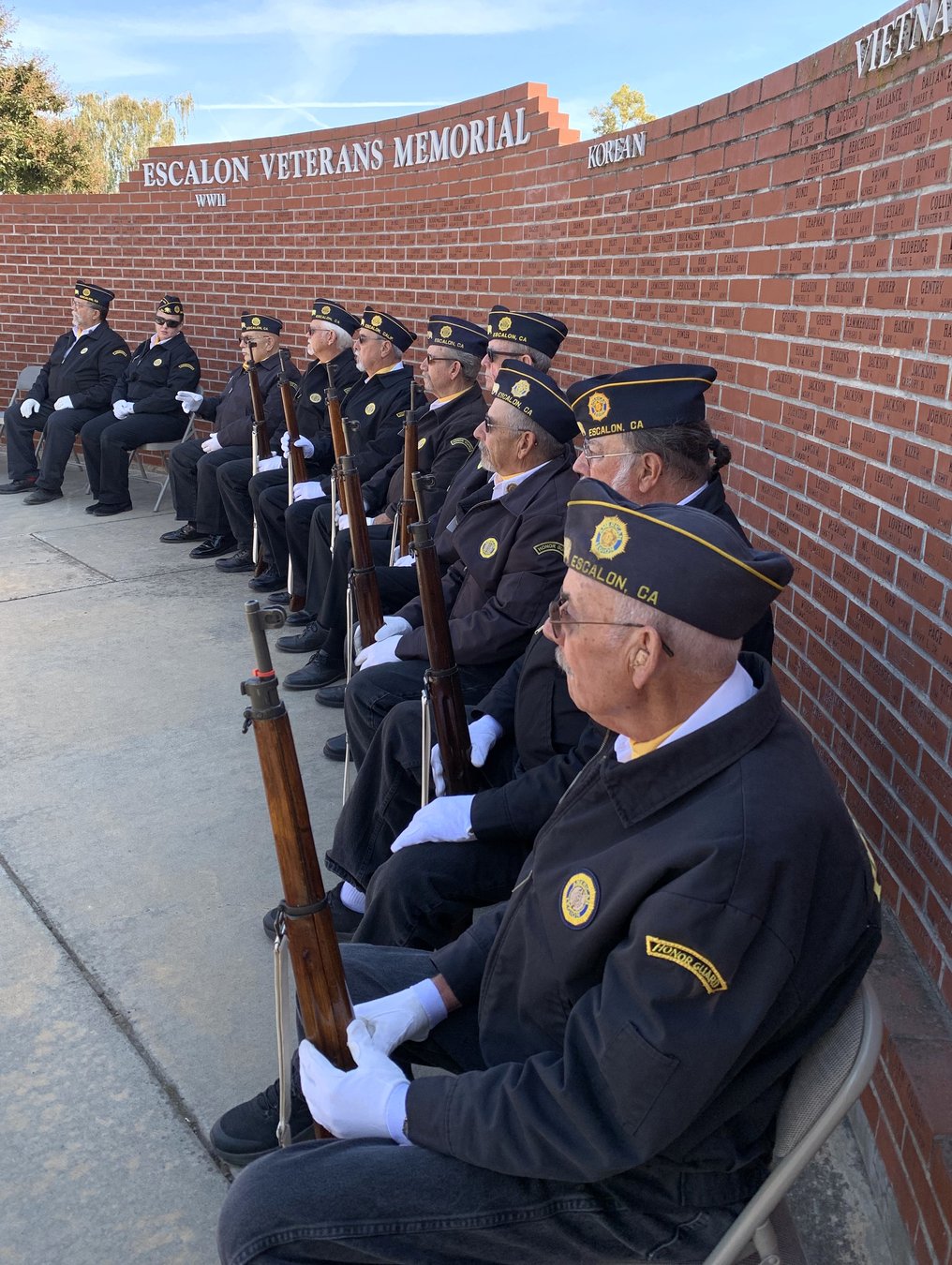 Crowd Shows Appreciation During Veterans Day Events Escalon Times