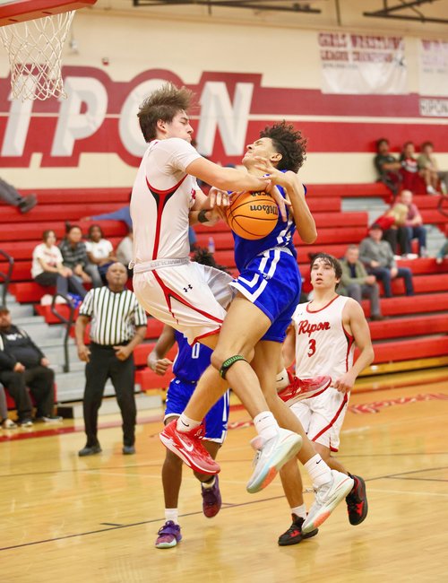 Sierra-Ripon boys basketball