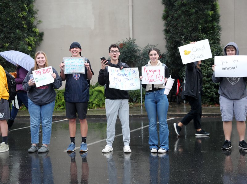 Jaxon surgery sendoff 3