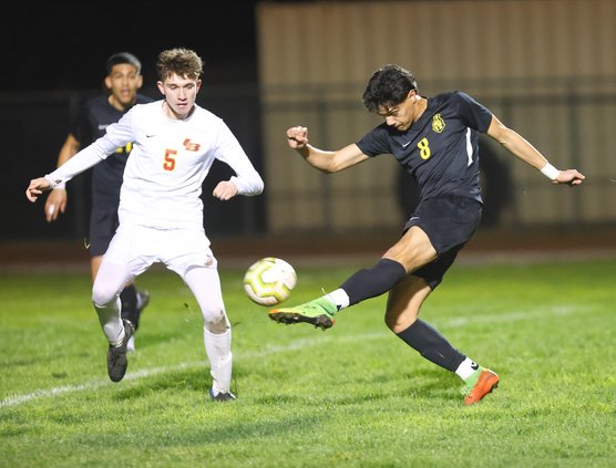 Los Banos-Lathrop boys soccer