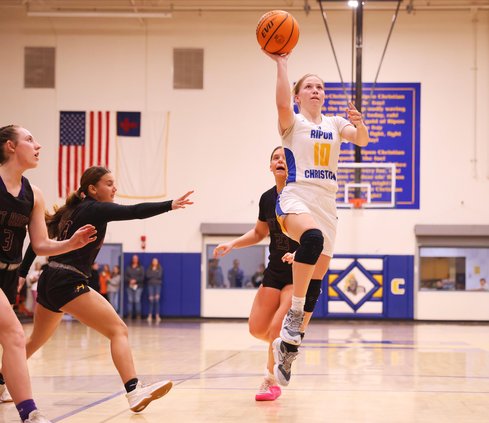 Bret Harte-Ripon Christian girls basketball