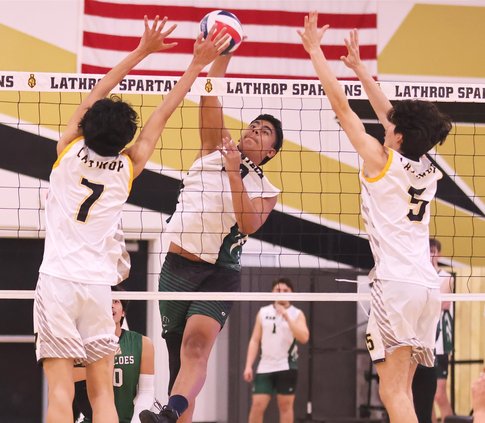 Manteca-Lathrop boys volleyball