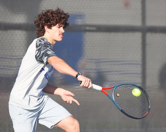 Lathrop-Sierra boys tennis