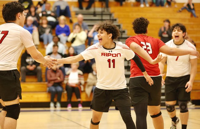 Ripon-Ripon Christian boys volleyball