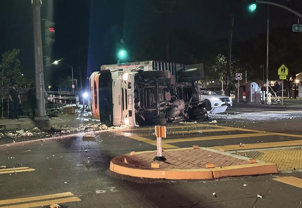 Cruz crash at Hackett and Morgan