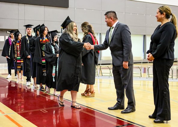 Grads ahs