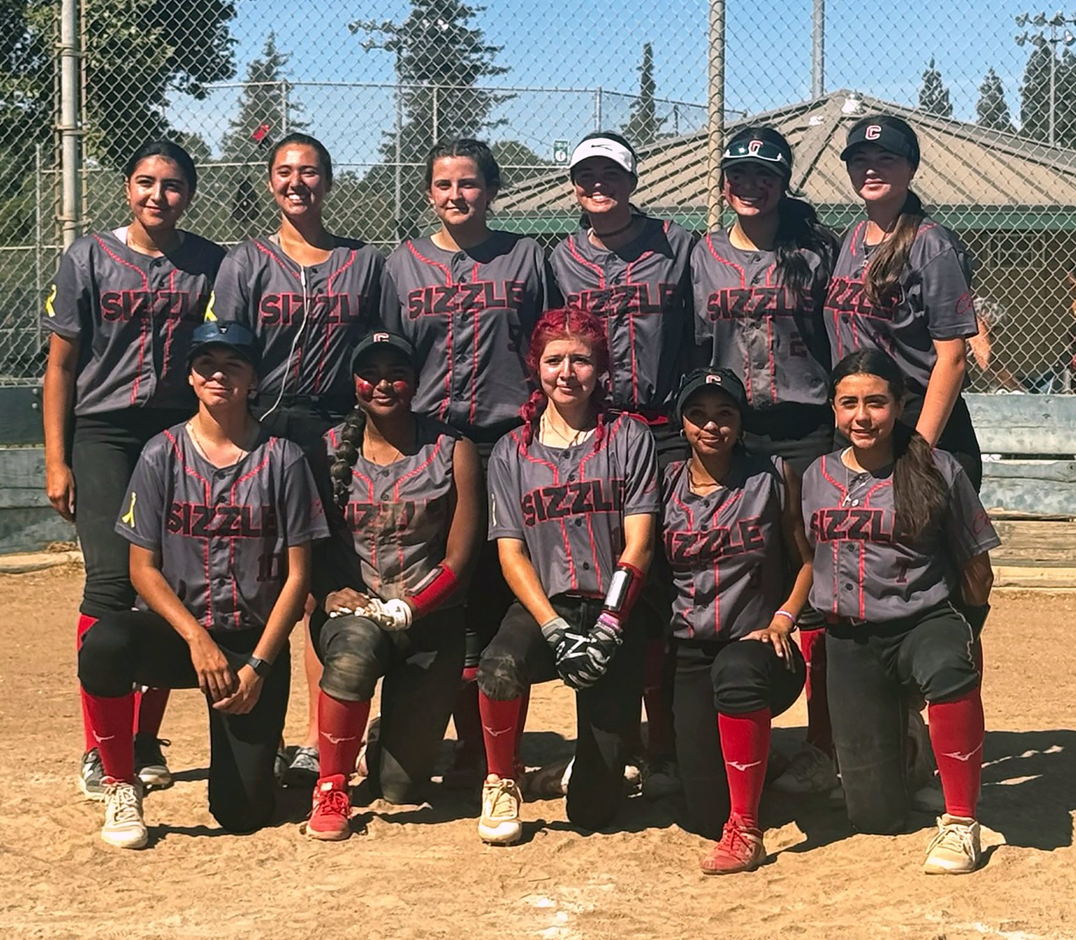 Sizzle 16s place second in Elk Grove softball tourney Ceres Courier