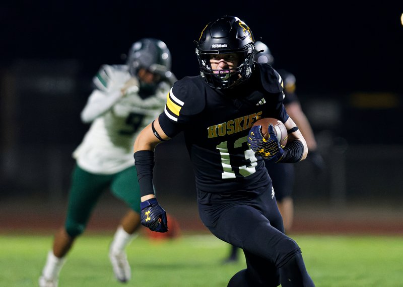 Hughson football 4