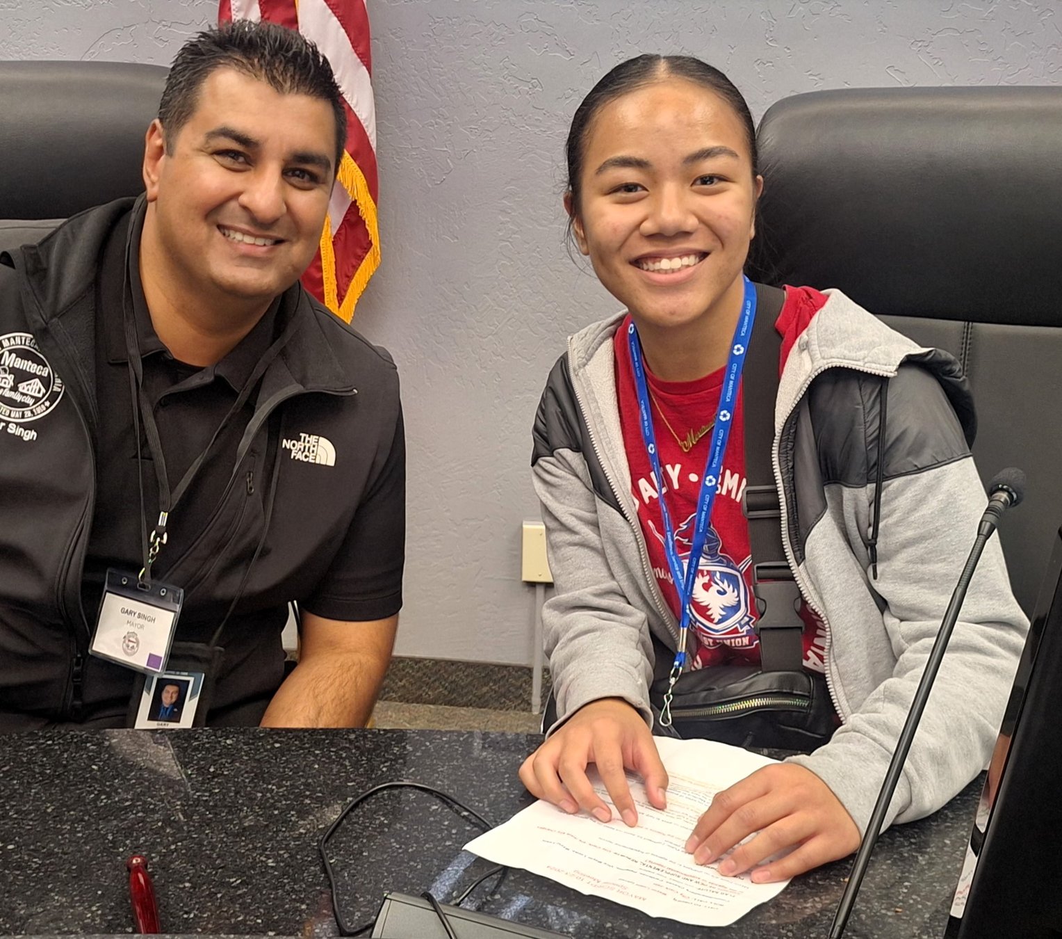 Teens learn the ropes of local government - Manteca Bulletin