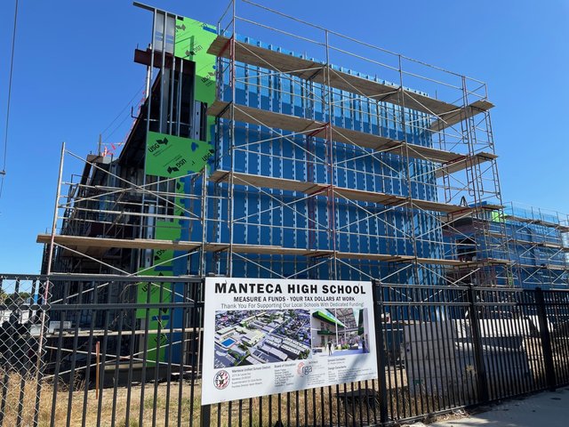 MANTECA HIGH MAKEOVER - Manteca Bulletin