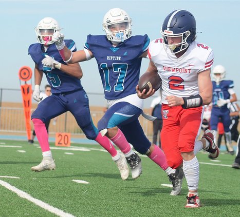 Viewpoint-River Islands football