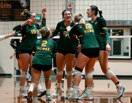 Hilmar volleyball