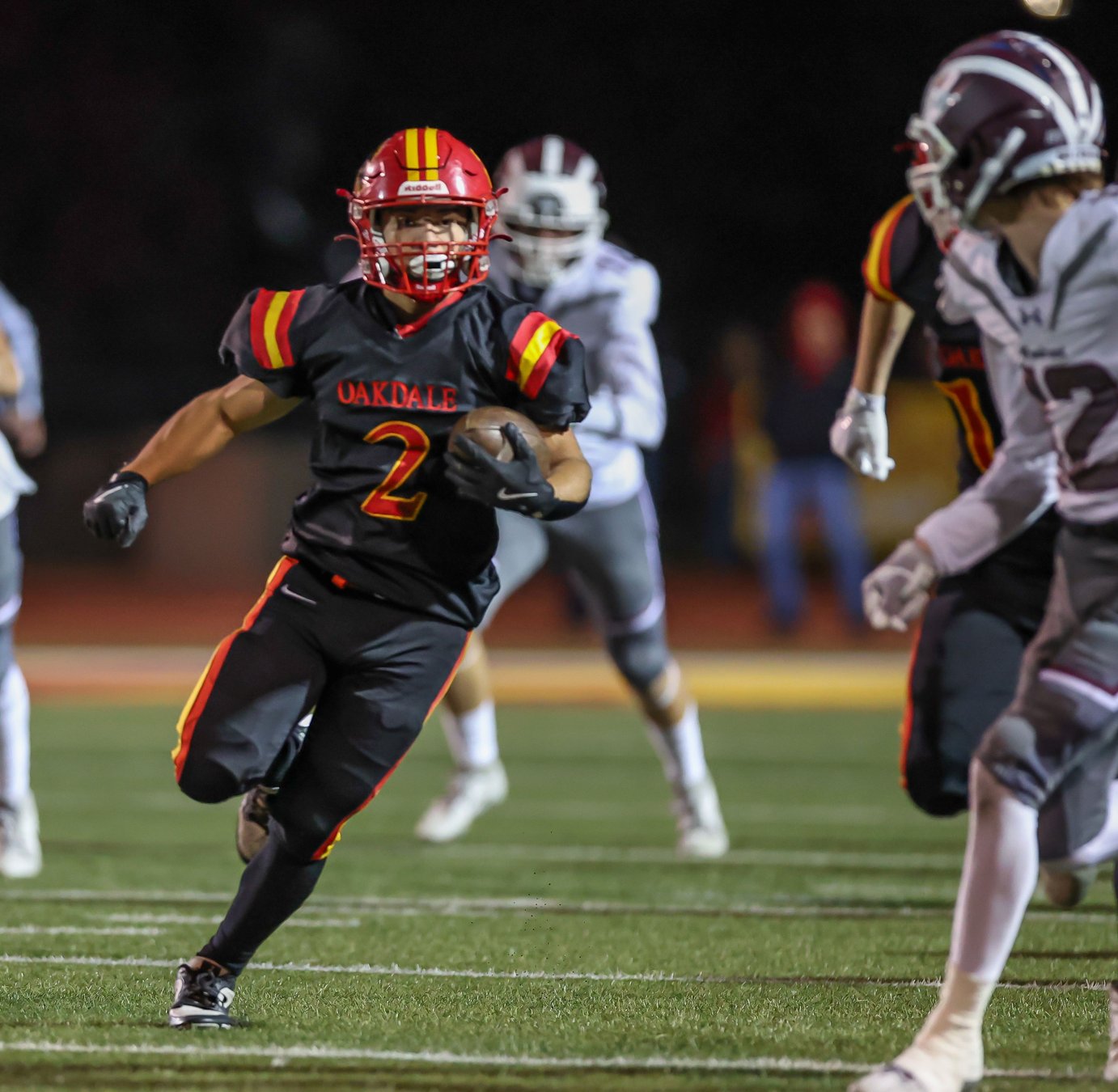Quarterfinal victory by Mustangs to open D3 action Oakdale Leader
