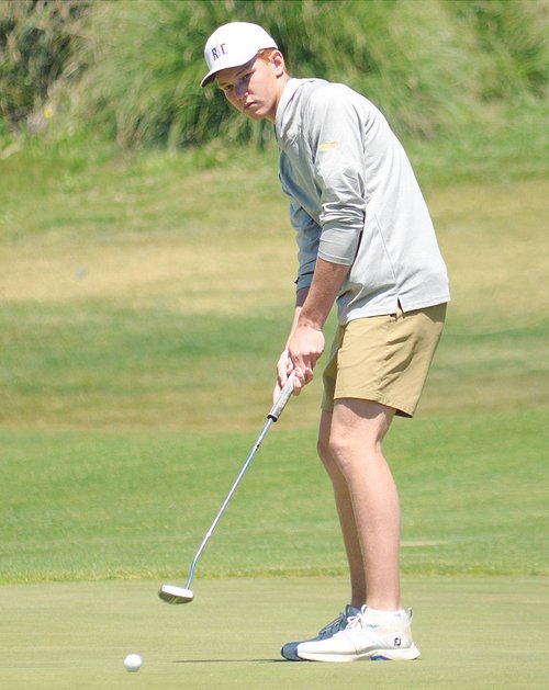 Trey Van Groningen signing