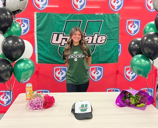 Gabrielle McIntosh signing