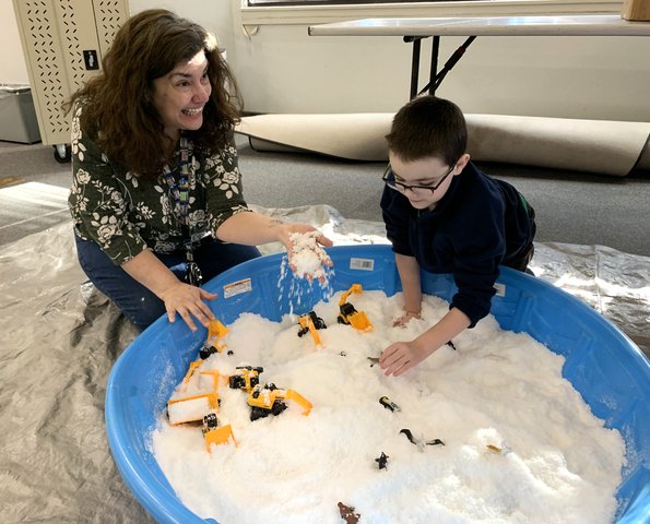 Winter Mess Colorful crafts, snow fun for ‘Winter Mess Fest’ - Escalon Times