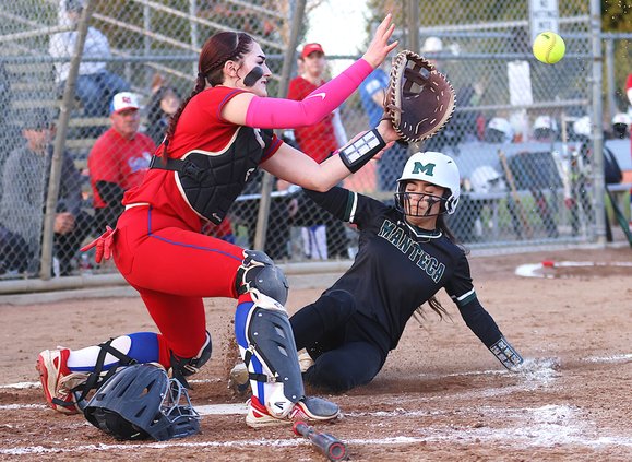 Manteca-East Union softball