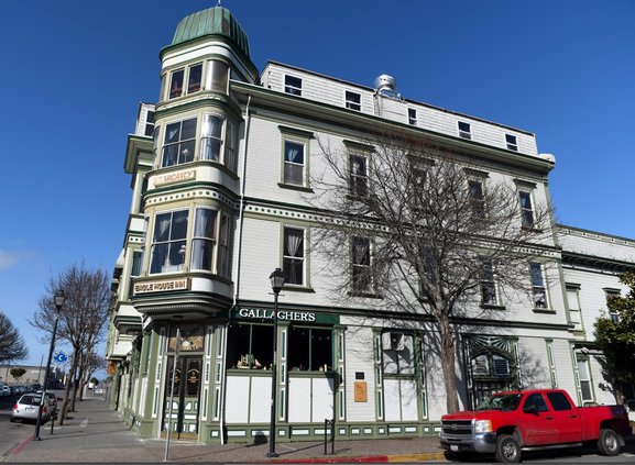 eagle inn
