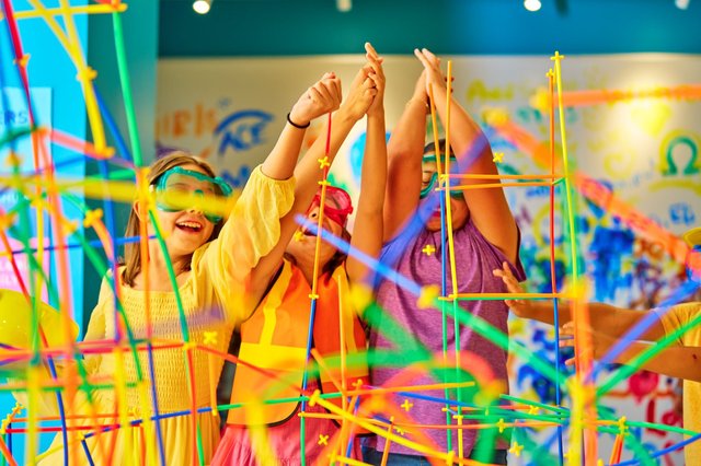 Modesto、Stockton Museumsは楽しませ、子供たちを刺激します