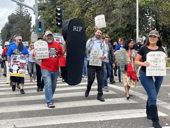 Stan State layoff protest 1