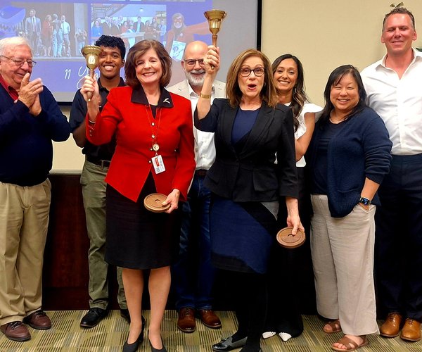 RUSD retire