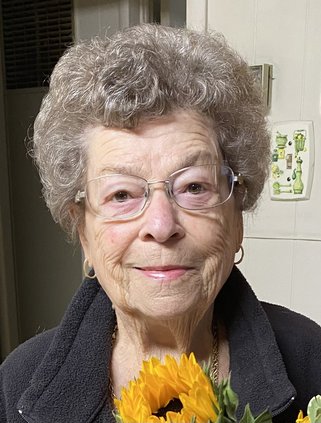 MARGOT LUISE STANLEY obit