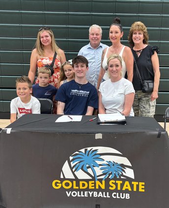 Landon West commits
