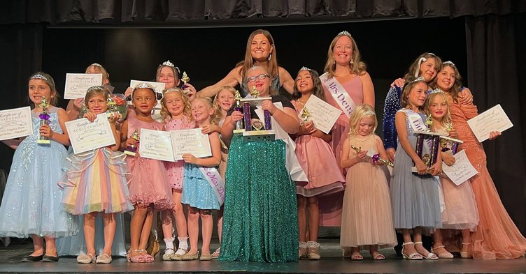 Little Miss Denair 1