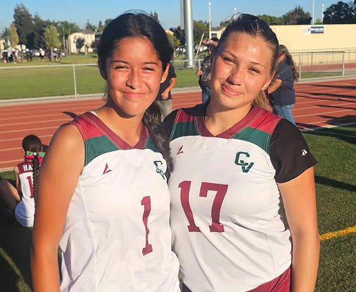 Ayleen Apreza and Giana Breshears 2