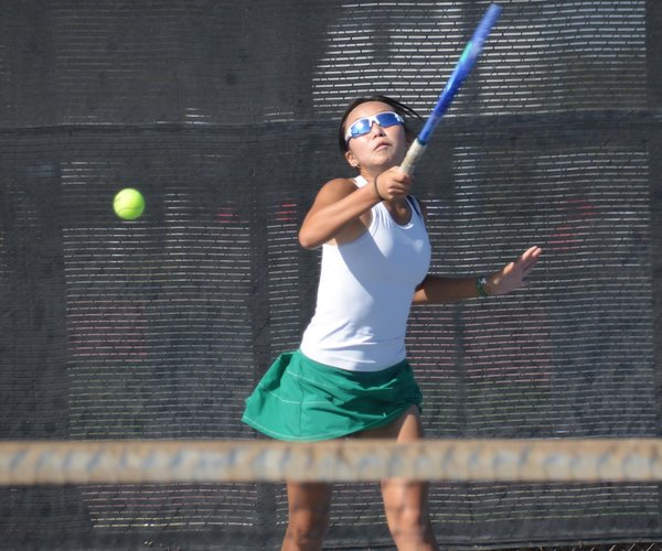 Manteca-Sierra girls tennis