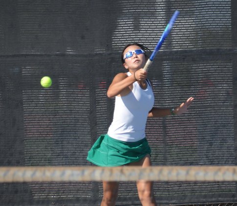 Manteca-Sierra girls tennis