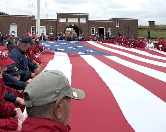 flag fold 924