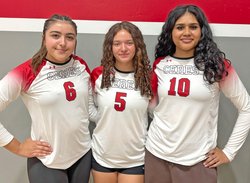 Isabella Bravo Kamea Brown and Genesis Sio