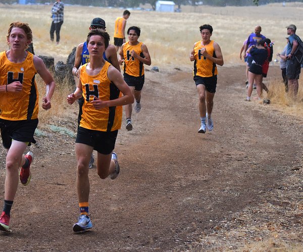 Hughson boys XC