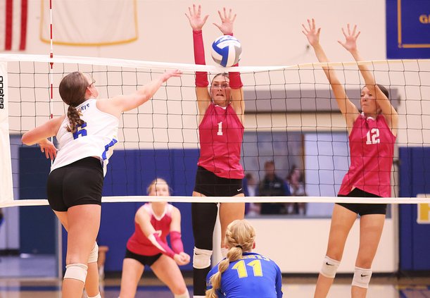 Ripon-Ripon Christian girls volleyball