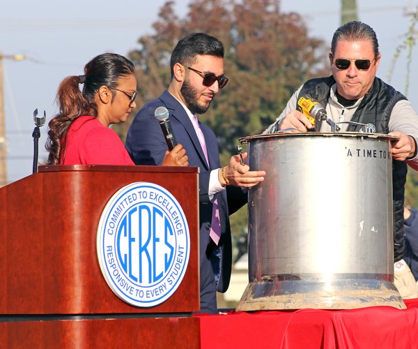 time capsule, last seen in 2000