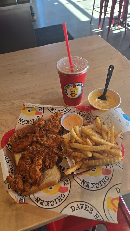 Dave's Hot Chicken Meal