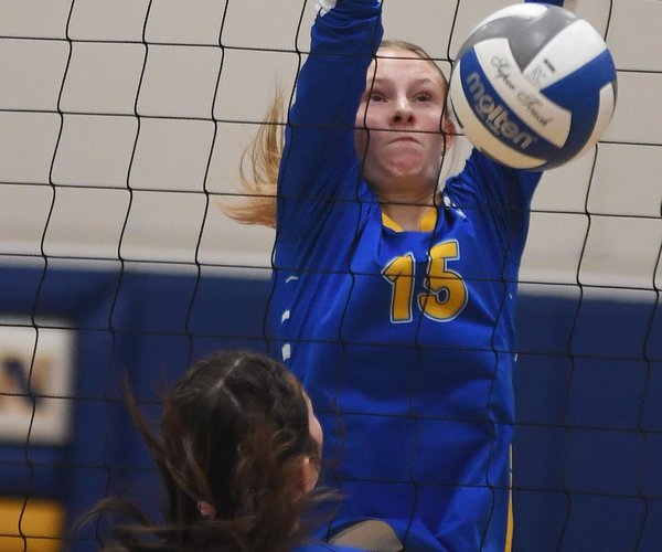 Christian Brothers-Ripon Christian girls volleyball