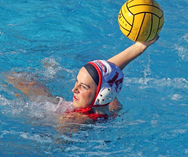 Jaelyn Silva and Ceres High’s girls water polo team