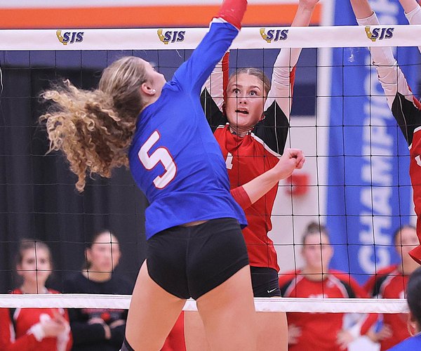 Christian Brothers-Ripon girls volleyball